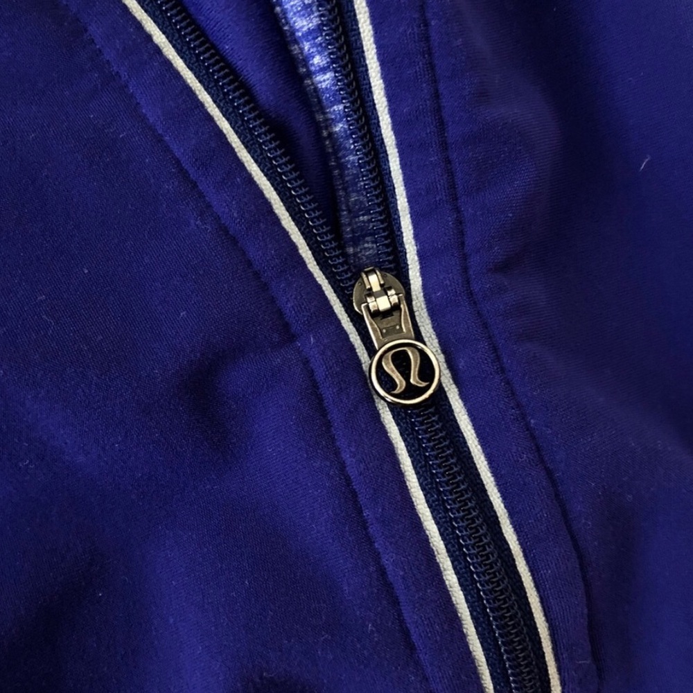 Lululemon bruised berry pullover - Picture 2 of 10